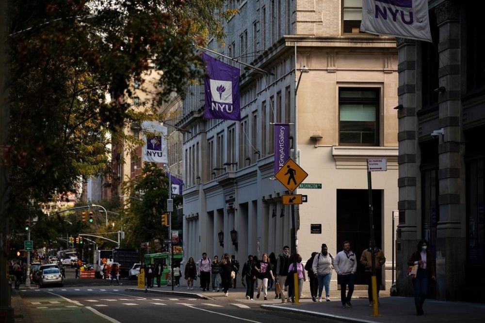 Maudy Ayunda Diterima di 5 Kampus Bergengsi Dunia 3 3. new york