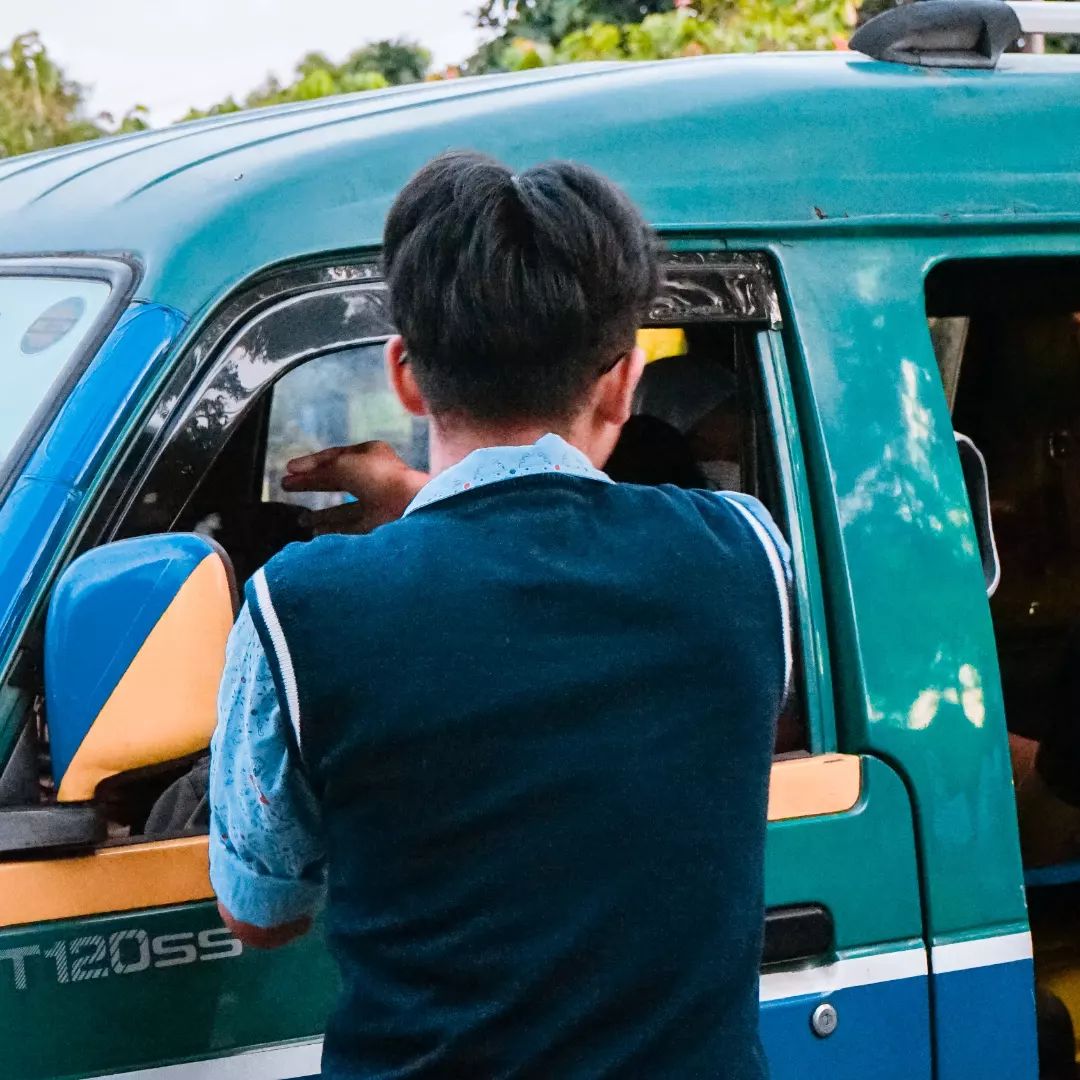 Serunya Ngabuburit Sambil Bagi-bagi Takjil Gratis Ala OSIS SMKN 13 Bandung 3 339483729 936408611040136 1233136589973328075 n