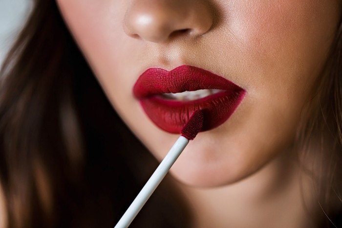 Jangan Sampe Salah Pakai! Ini Dia Jenis dan Manfaat Lipstik Yang Cocok Untuk Remaja 2 lip cream 1