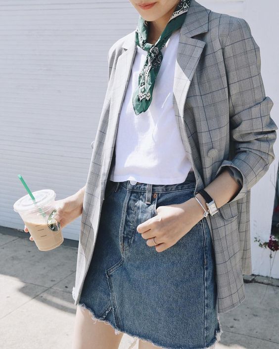 Inspirasi Mix and Match Blazer Looks Casual dan Stylish 3 blazer 1