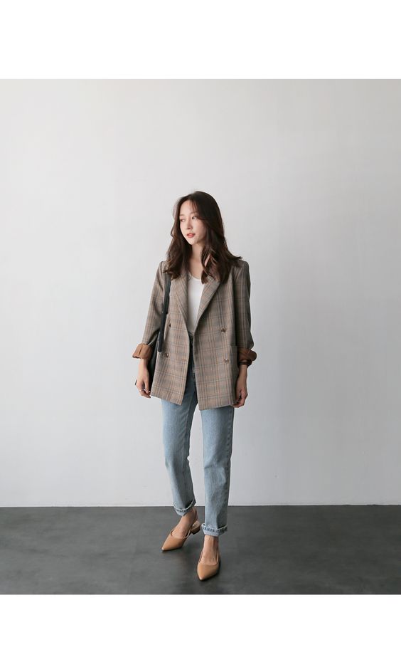 Inspirasi Mix and Match Blazer Looks Casual dan Stylish 4 blazer 2