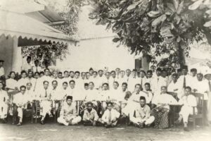 AYU INGAT SUMPAH PEMUDA UNTUK KEMAJUAN BANGSA INI