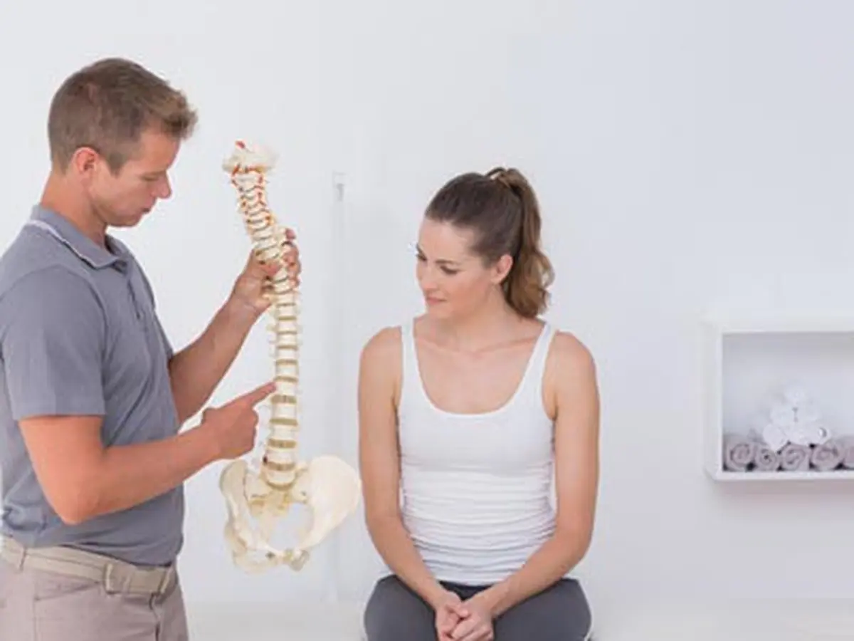 078659600 1483459874 Menjaga Kesehatan Tulang Belakang bagaimana caranya