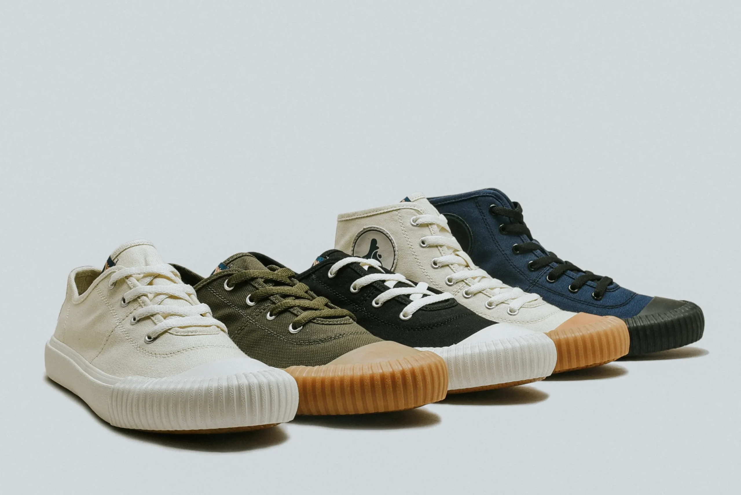 10 Brand Lokal Sepatu yang Paling Terkenal di Indonesia 6 download scaled