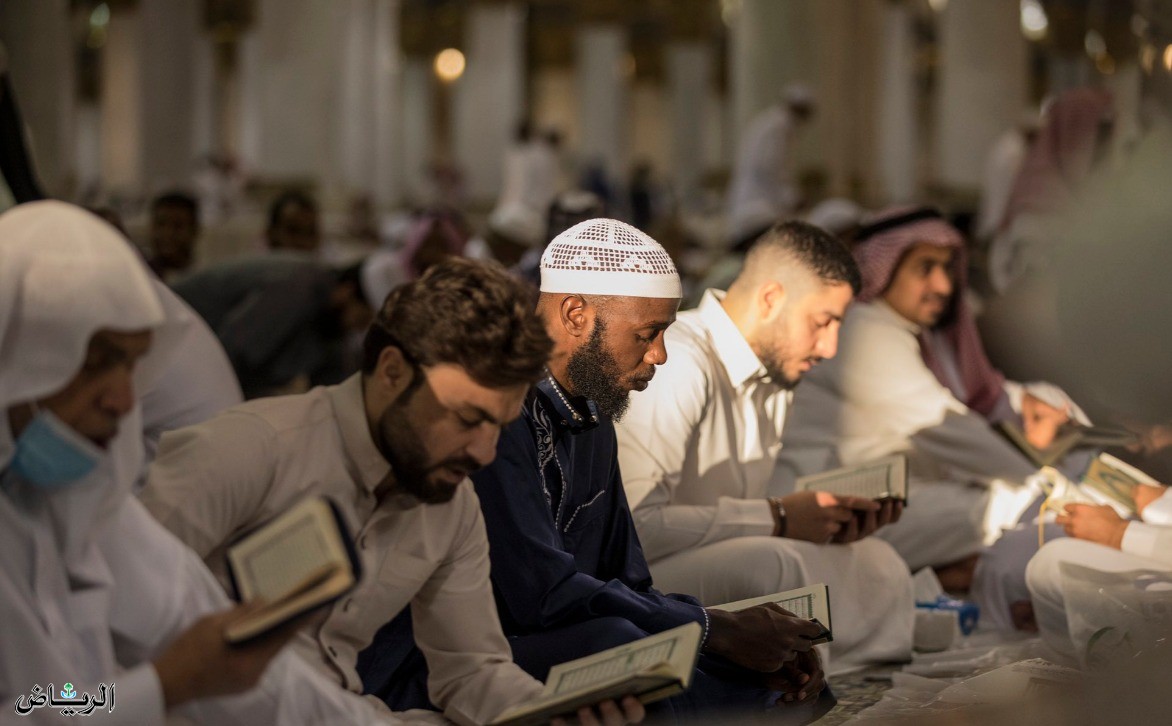 Beberapa “Amalan” Yang Dianjurkan Untuk Dilakukan Oleh Umat Islam Saat Malam Nuzulul Quran 3 49a84007 itikaf nabawi