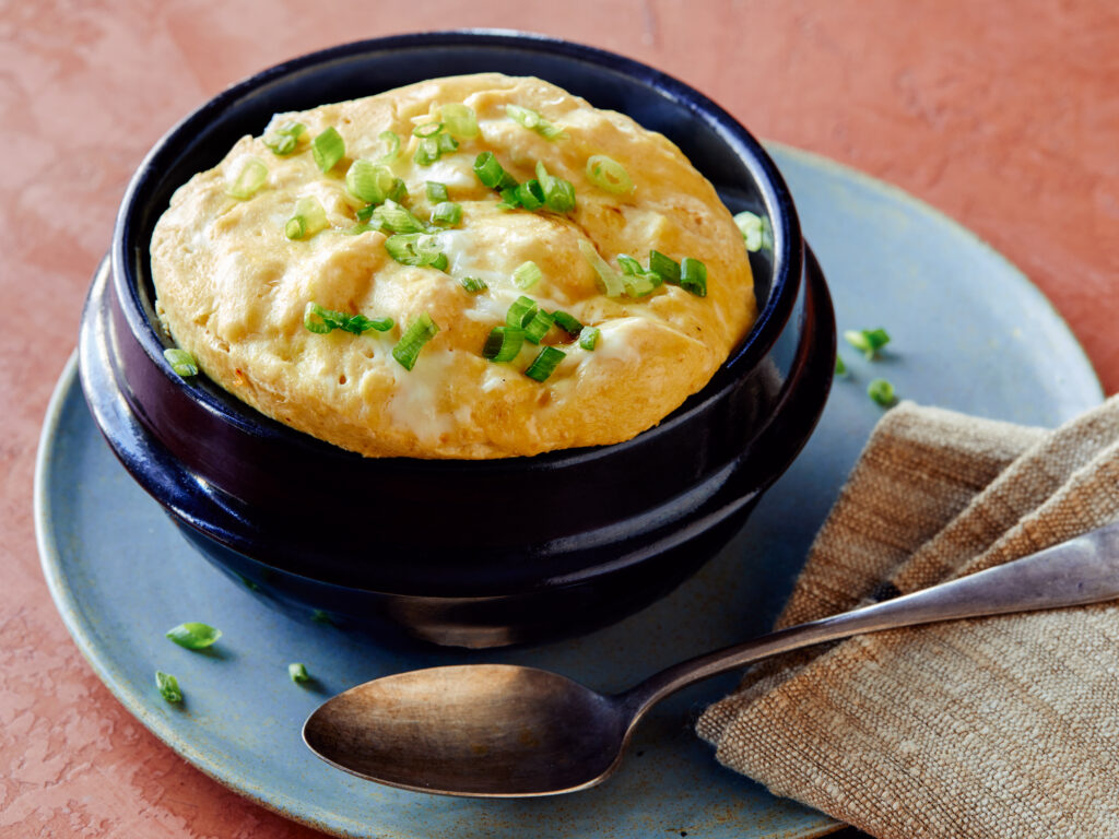 7 Makanan Korea Ini Bisa Jadi Ide Menu Berbuka Puasa, Bikin Selera Makan Kamu Auto Nambah! 8 FNK Gyeran Jjim H1 s4x3