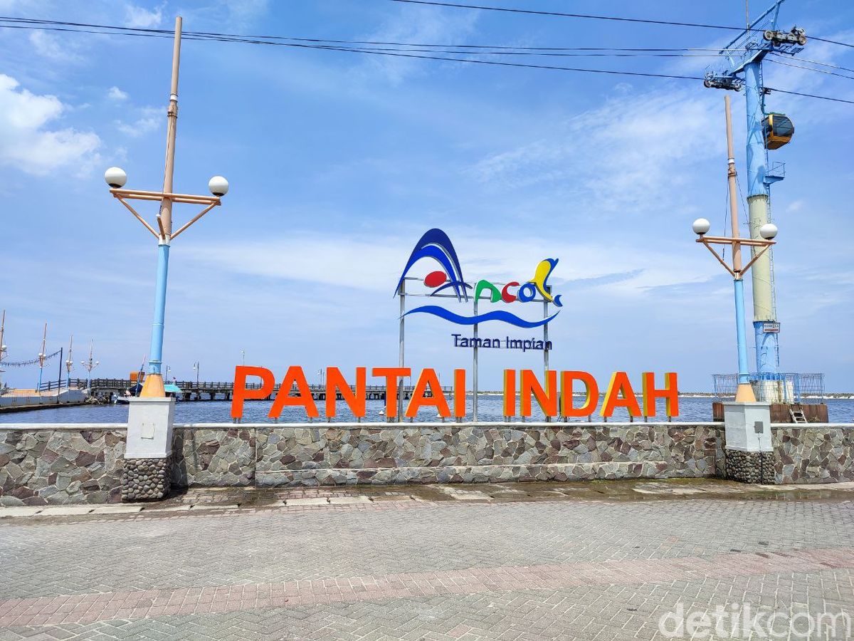 5 Tempat Ngabuburit Gratis di Jakarta Wajib Kamu Kunjungi! 5 sebanyak 2500 orang memasuki kawasan wisata taman impian jaya ancol di masa libur pergantian tahun begini suasananya nahda rud