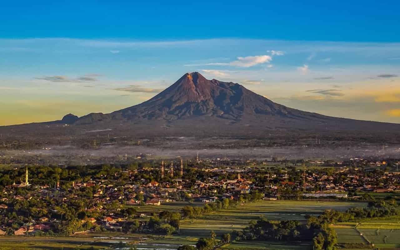 Kamu Wajib Tahu! Berikut 5 Letusan Gunung Api Terdahsyat di Indonesia! 6 00339089 min