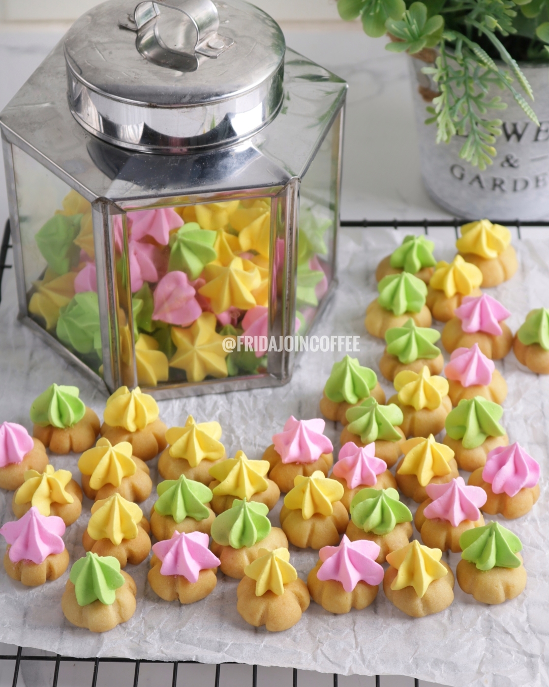 5 Kue Lebaran Jadul Ini Bisa Bikin Kamu Nostalgia Lho! 3 202729016 630633081245346 3791173561792041114 n