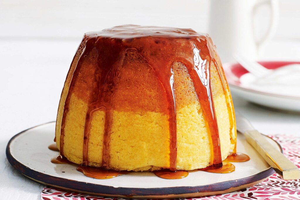 Yuk Cobain! 3 Ide Mengolah Makanan Enak dari Sisa Kue Lebaran 4 golden syrup pudding 102502 1