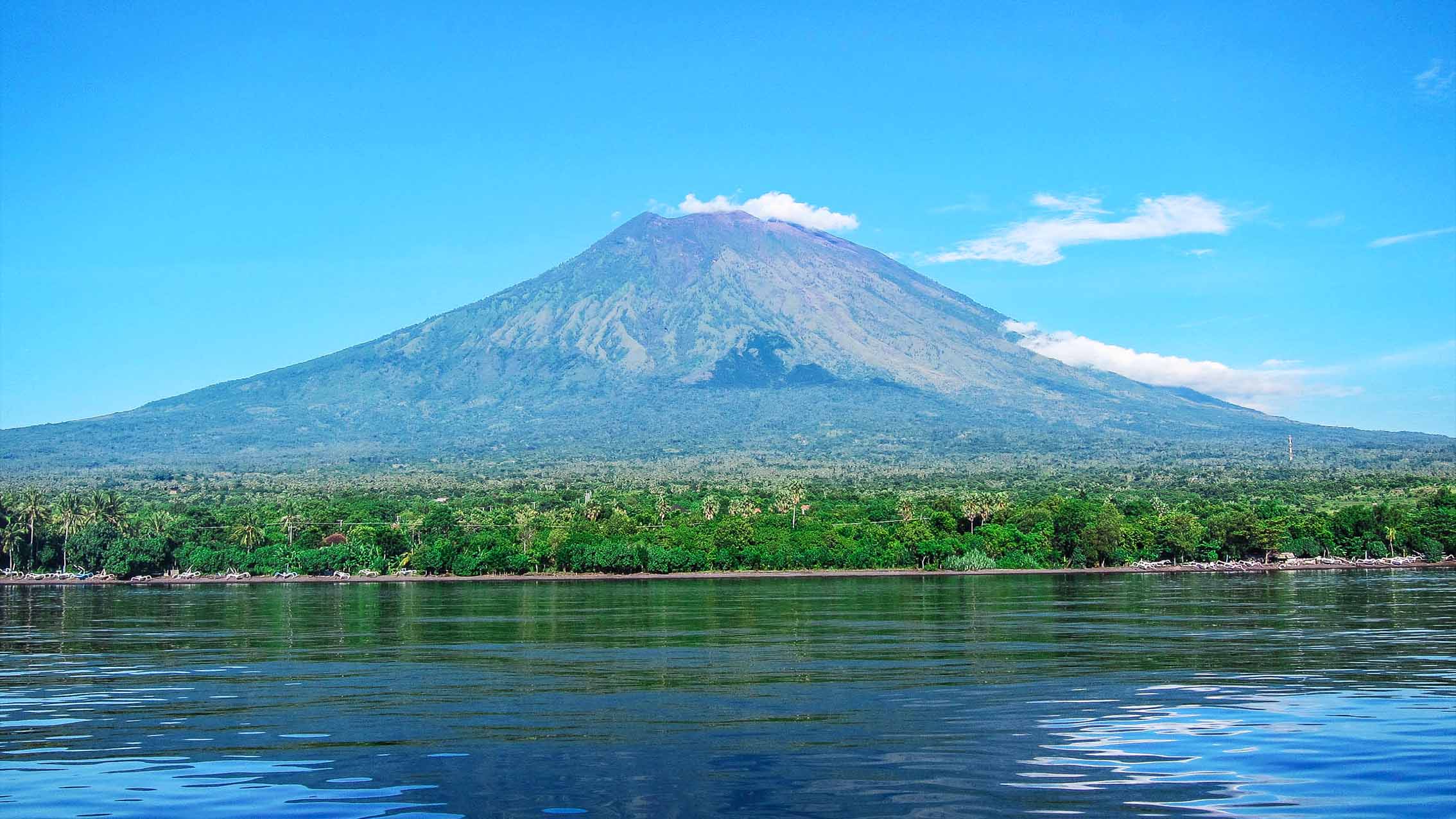 Kamu Wajib Tahu! Berikut 5 Letusan Gunung Api Terdahsyat di Indonesia! 4 gunung agung
