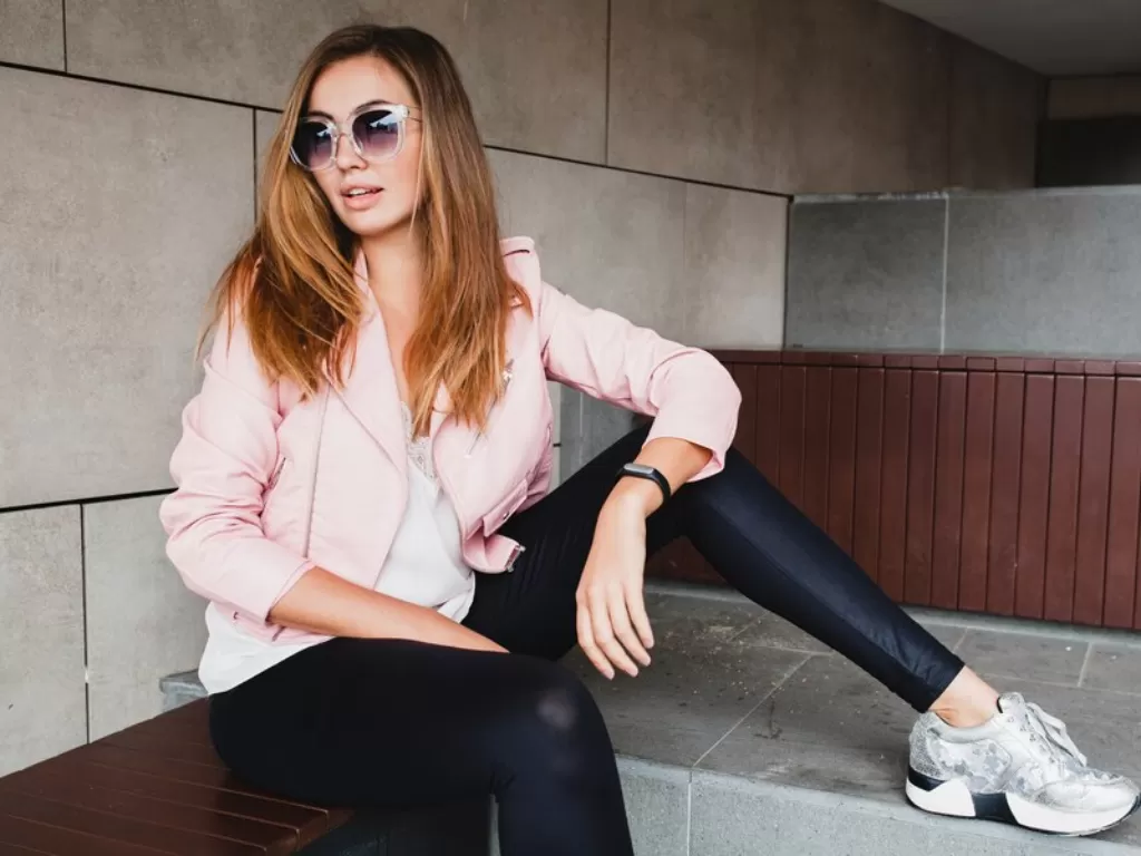 traveler wajib tahu pakai celana legging saat penerbangan bisa berakibat fatal33