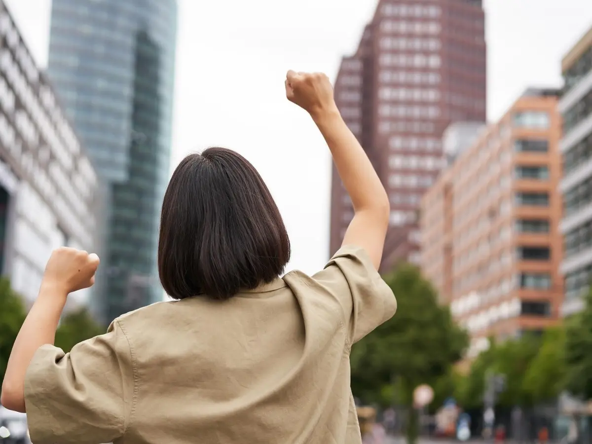 031891100 1700308136 Ilustrasi semangat motivasi inspirasi bebas diri sendiri 1