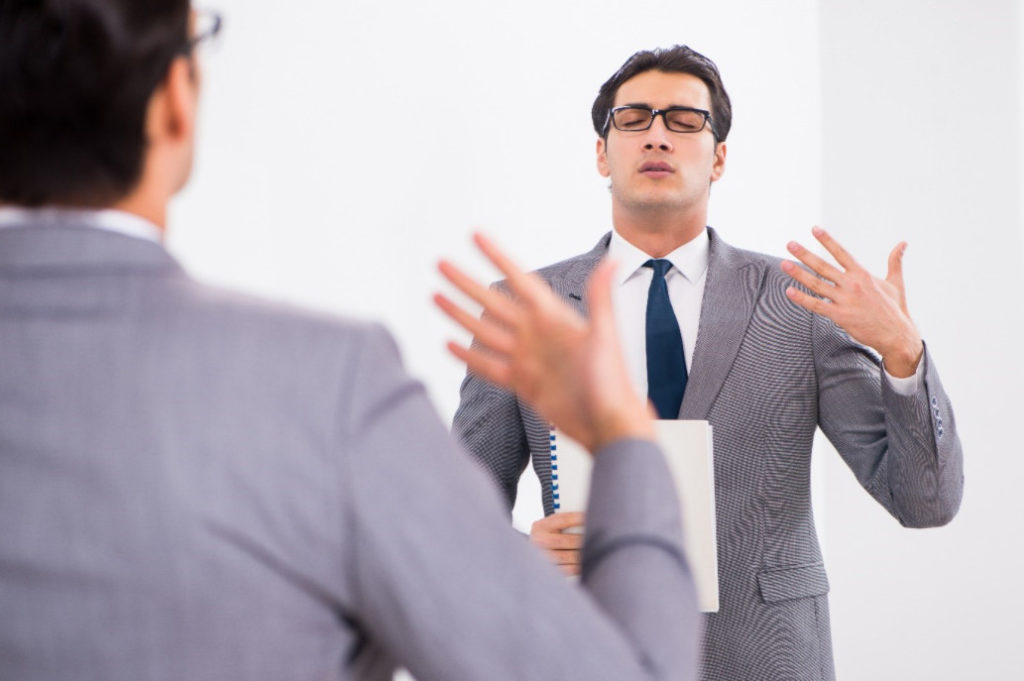 Fresh Graduate Wajib Tahu! 6 Hal Penting Ini Harus Disiapkan Saat akan Melamar Kerja 5 Latihan Wawancara