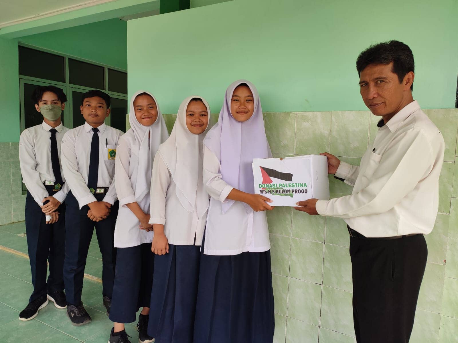Ternyata 5 Langkah Kecil Ini Bisa Bantu Palestina Lho! 4 WhatsApp Image 2023 11 21 at 11.09.15