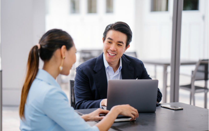 cara ngobrol dengan atasan EKRUT