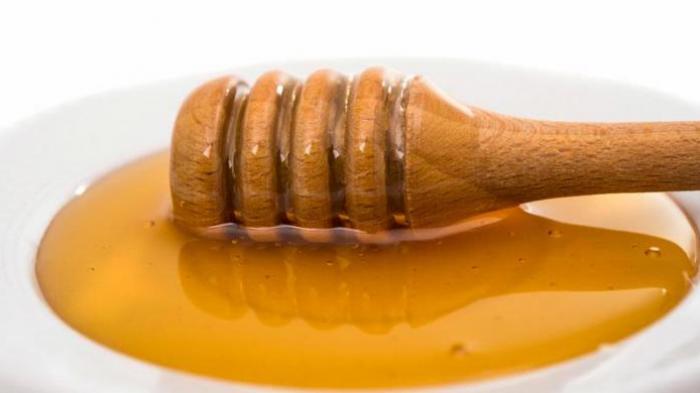 Kamu Harus Tahu! Begini Cara Bedakan Madu Asli dan Campuran 8 manfaat madu