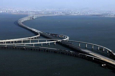 Ternyata 6 Jembatan Ini Terpanjang di Dunia, Ada yang Sampai Ratusan Kilometer Lho! 2 317850071 101801032784175 728213568651488875 n 450x300 1