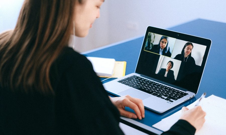 Ibu Rumah Tangga Wajib Tahu Nih! Ini Dia 5 Cara Dapat Penghasilan Tambahan Hanya dari Rumah 5 Virtual Assistant adalah e1656427840954