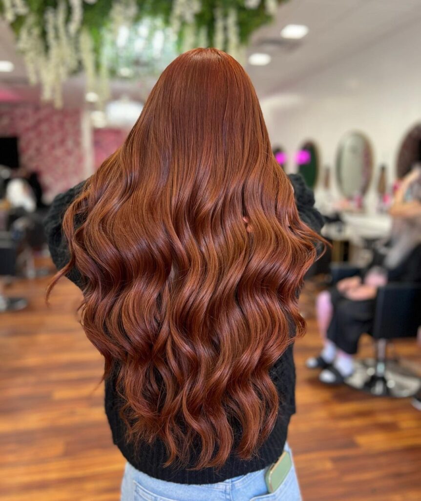 Waw! Ternyata 5 Warna Rambut Ini Bisa Membuat Kulit Terlihat Lebih Cerah! 6 2dd2a9fd52ecfe8404b5d46212fba18cfcc7e992 1080x1283 1