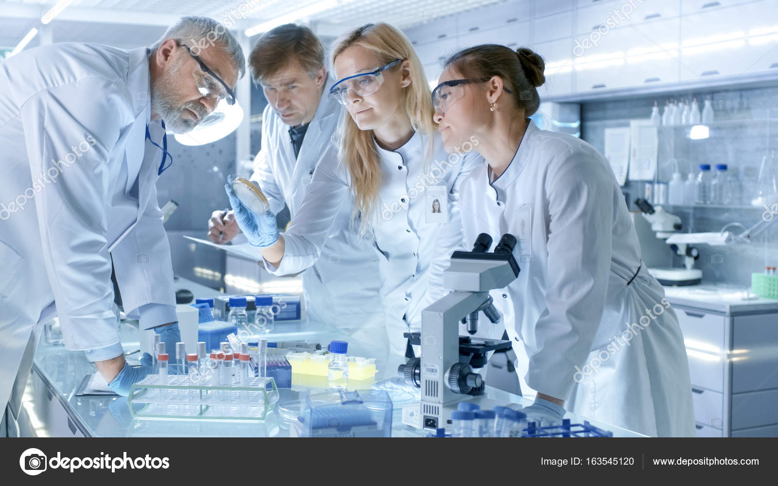 depositphotos 163545120 stock photo team of medical research scientists