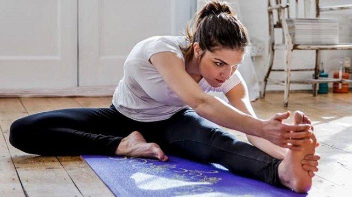 5 Cara Dalam Menghilangkan Rasa Pegal pada Tubuh 5 stretching13110