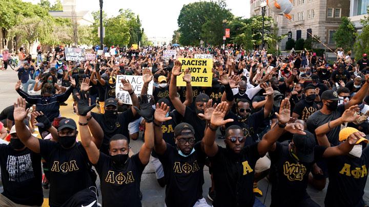 Wajib Tahu! Berikut 6 Demonstrasi Terbesar Sepanjang Sejarah 3 945452 720