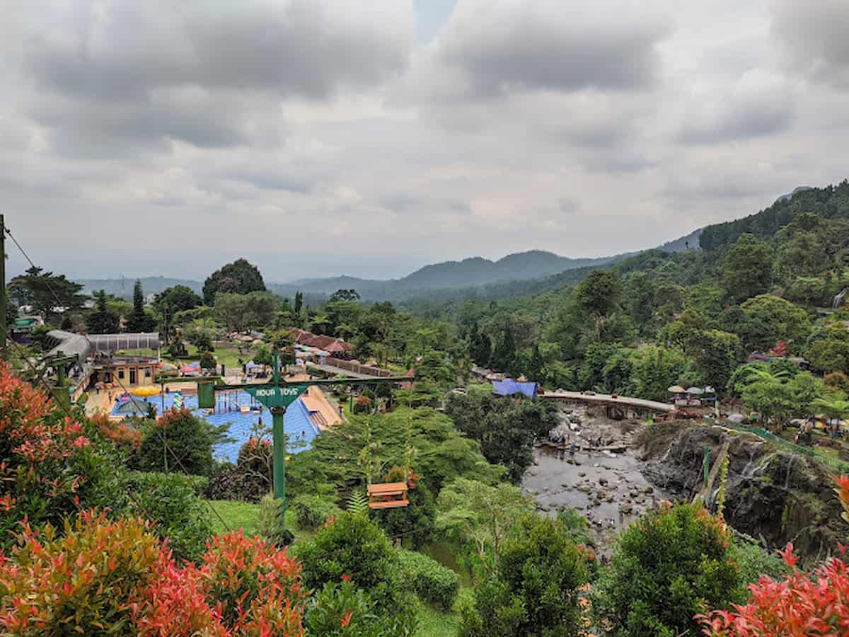 Harga Tiket dan Jam Operasional Lokawisata Baturraden