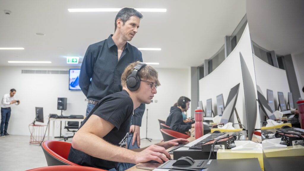 10 Mata Kuliah Unik yang Ada di Berbagai Kampus Dunia! 9 DSC08252 min