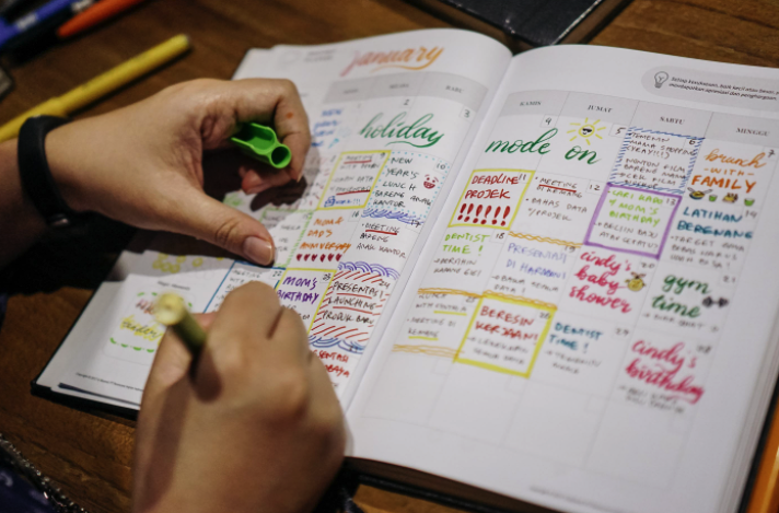 Raih Prestasi Maksimal! 10 Tips Belajar Efektif yang Wajib Kamu Coba 7 agenda