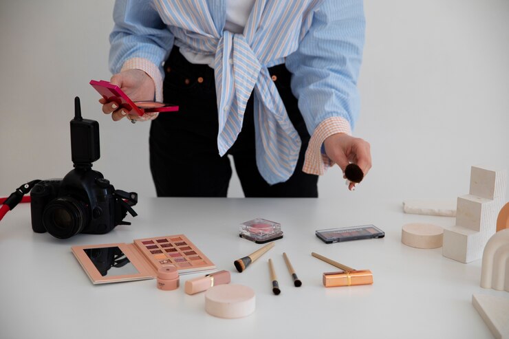 Hati-hati Saat Membeli! Pemerintah akan Hancurkan Temuan 415 Ribu Kosmetik Ilegal 2 front view woman working photography studio 23 2150254652