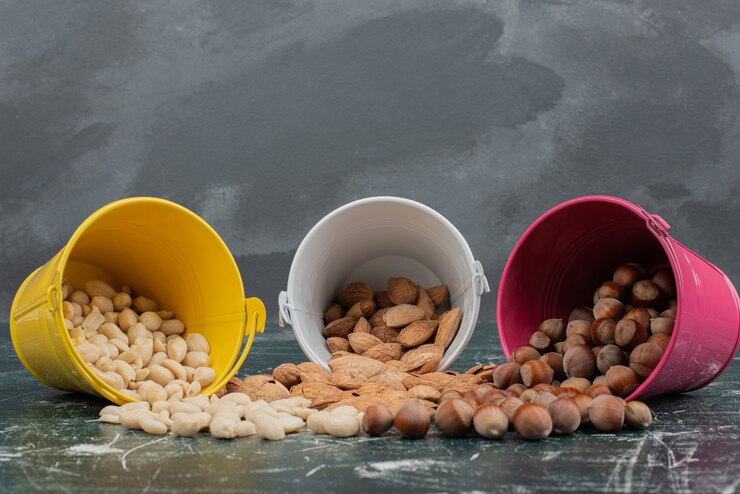 Ini Dia 7 Makanan Terbaik untuk Tingkatkan Kecerdasan Otak! 6 nuts with bucket marble wall 114579 30262