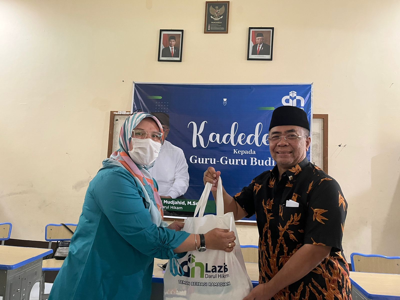 9f59d3b4 0719 4e3d 82ed ebccf68ac7ec