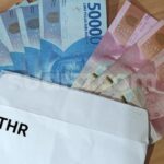 Tips Mengatur Uang THRmu Biar Gak Cuma Lewat Doang 3 jadwal pembagiang uang THR