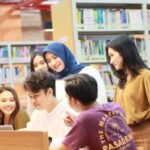 Ini Perbedaan Sekolah dan Kuliah, Calon Mahasiswa Wajib Tahu 5 kuliah 8