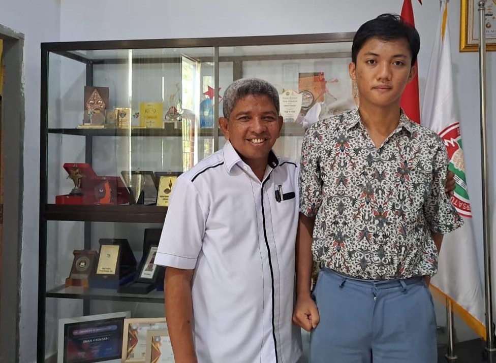 Kisah Defito "Duta Siswa Inspiratif Indonesia 2023" 1 pelajar asal kendari raih gelar duta siswa inspiratif indonesia