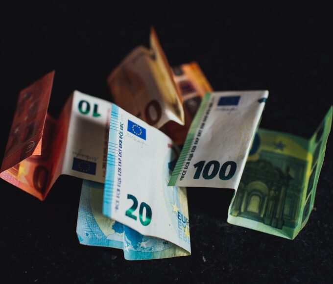 pexels markus spiske 3806749