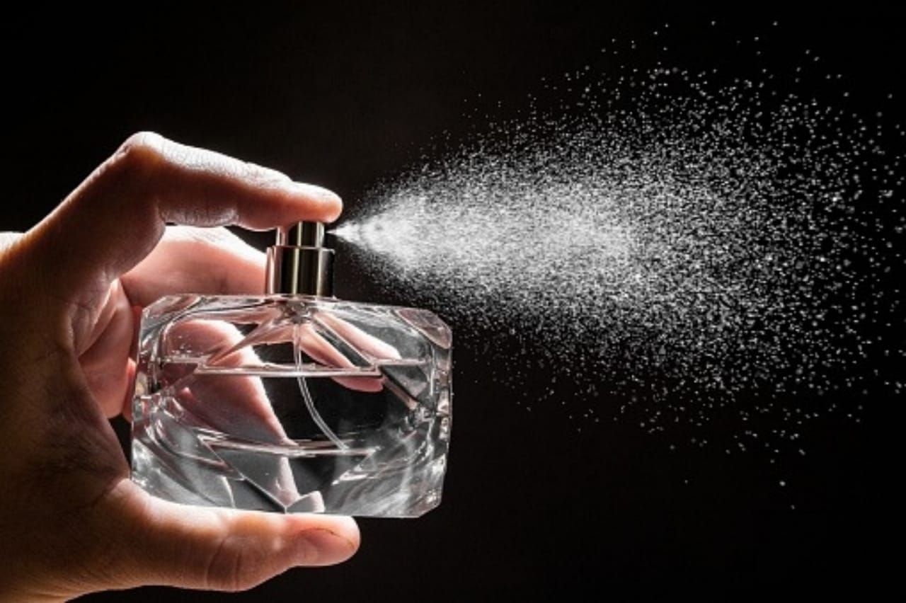 Tips Agar Aroma Parfum Wangi Tahan Lama 1 1278432138