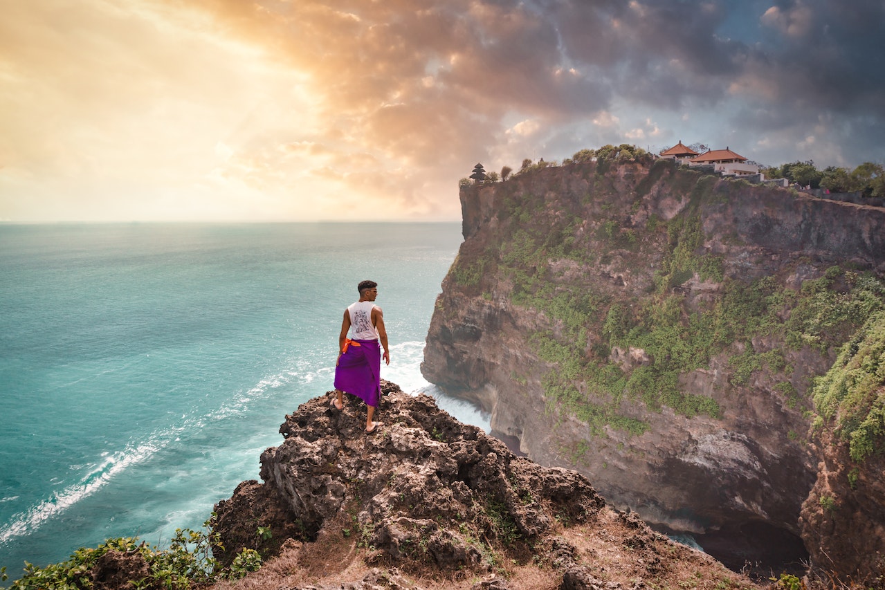 8 Lokasi Syuting Film di Indonesia yang Memiliki Pemandangan Terindah 1 pexels darren lawrence 3417754