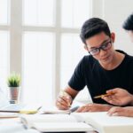 PIP Adalah Program Indonesia Pintar, Berapa Besaran Bantuannya? 3 20230614080039 fpdl.in young men studying exam 1421 3639 large