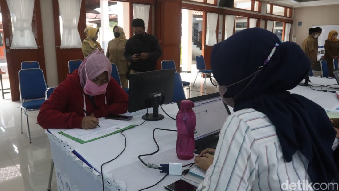 begini sibuknya sekolah di bandung saat ppdb jabar dimulai 4