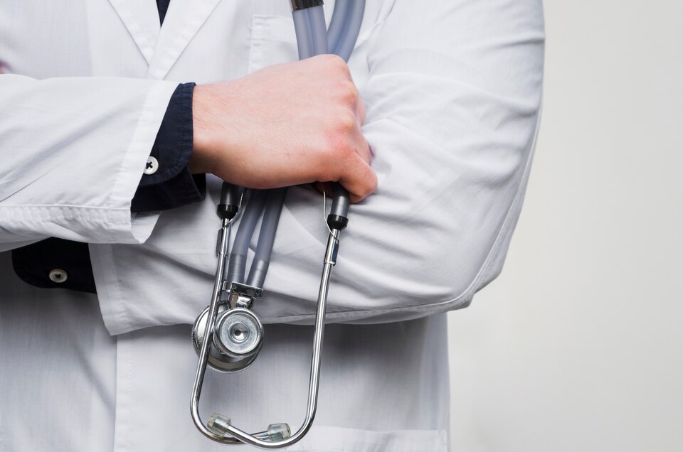 Kemenkeu Siapkan Beasiswa LPDP untuk 1.000 Calon Dokter Spesialis 1 dokter
