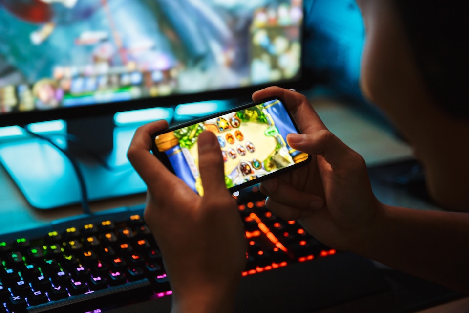 Waspada Jebakan Pinjol Lewat Iklan di Mobile Games, Anak Muda Wajib Tahu! 1 games