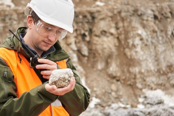 20230809074508 fpdl.in man geologist examines mineral sample 533998 5269 large