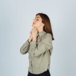 Inilah Kiat Bijak untuk Kesehatan Pernapasan Anda 5 20230823062512 fpdl.in cute young female clasping hands praying gesture shirt skirt looking hopeful 176474 91225 large