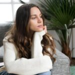 Memahami Introvert: Definisi, Penyebab, Ciri-Ciri, dan Kelebihannya 5 introfert 1
