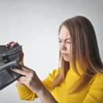 Fresh Graduate Wajib Simak! Ini 3 Tips Kelola Gaji Agar Tak Hanya Numpang Lewat 3 kelola gaji