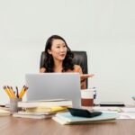 Rahasia Sukses Bos Google dalam Interview untuk Diterima Kerja 5 20230908054021 fpdl.in medium shot women discussing 23 2148868461 large