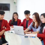 Tips Mencari Tempat Magang buat Mahasiswa Semester Atas. Jangan Asal! 5 mahasiswa magang