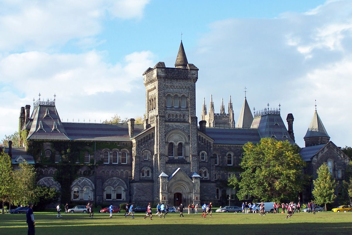 Kuliah Gratis Serta Dapat Akomondasi, Beasiswa S1 Ke Kanada 2024 1 university of toronto kanada